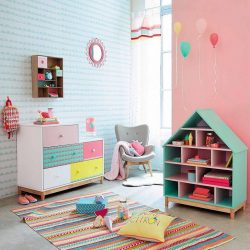 Rack para livros e brinquedos no berçário: Uma solução simples e original de sistema de armazenamento do tipo 