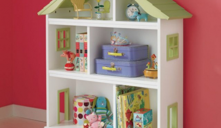 Rack para livros e brinquedos no berçário: Uma solução simples e original de sistema de armazenamento do tipo