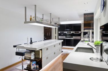 Uma interessante seleção de prateleiras para salas de diferentes funcionalidades: 220 + Foto Zoneamento conveniente para crianças, sala de estar, banheiro