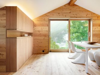O interior da casa no estilo de chalés: Como criar um conto alpino? Mais de 210 fotos de design de dentro e de fora