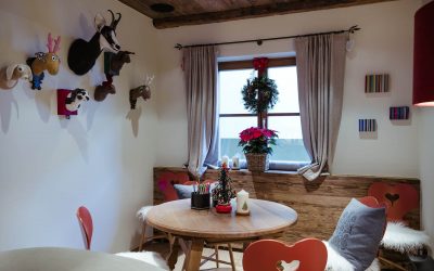 O interior da casa no estilo de chalés: Como criar um conto alpino? Mais de 210 fotos de design de dentro e de fora