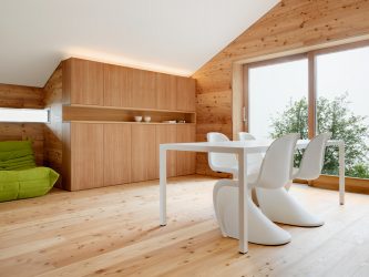 O interior da casa no estilo de chalés: Como criar um conto alpino? Mais de 210 fotos de design de dentro e de fora