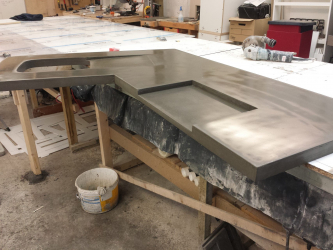 Countertop tiles - การออกแบบดั้งเดิมของพื้นผิวการทำงาน ตัวเลือก 195+ (ภาพถ่าย) สำหรับห้องครัวและห้องน้ำ