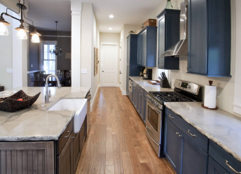 Countertop tiles - การออกแบบดั้งเดิมของพื้นผิวการทำงาน ตัวเลือก 195+ (ภาพถ่าย) สำหรับห้องครัวและห้องน้ำ