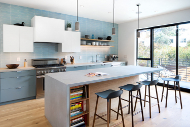 Countertop tiles - การออกแบบดั้งเดิมของพื้นผิวการทำงาน ตัวเลือก 195+ (ภาพถ่าย) สำหรับห้องครัวและห้องน้ำ