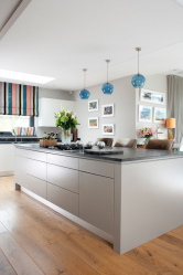 Countertop tiles - การออกแบบดั้งเดิมของพื้นผิวการทำงาน ตัวเลือก 195+ (ภาพถ่าย) สำหรับห้องครัวและห้องน้ำ