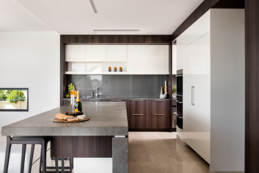 Countertop tiles - การออกแบบดั้งเดิมของพื้นผิวการทำงาน ตัวเลือก 195+ (ภาพถ่าย) สำหรับห้องครัวและห้องน้ำ