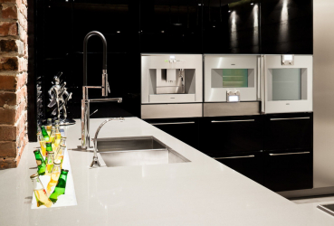 Countertop tiles - การออกแบบดั้งเดิมของพื้นผิวการทำงาน ตัวเลือก 195+ (ภาพถ่าย) สำหรับห้องครัวและห้องน้ำ