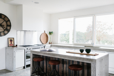 Countertop tiles - การออกแบบดั้งเดิมของพื้นผิวการทำงาน ตัวเลือก 195+ (ภาพถ่าย) สำหรับห้องครัวและห้องน้ำ
