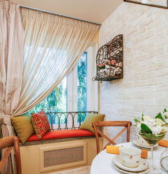 Countertop tiles - การออกแบบดั้งเดิมของพื้นผิวการทำงาน ตัวเลือก 195+ (ภาพถ่าย) สำหรับห้องครัวและห้องน้ำ