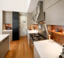 Countertop tiles - การออกแบบดั้งเดิมของพื้นผิวการทำงาน ตัวเลือก 195+ (ภาพถ่าย) สำหรับห้องครัวและห้องน้ำ