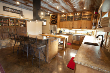 Countertop tiles - การออกแบบดั้งเดิมของพื้นผิวการทำงาน ตัวเลือก 195+ (ภาพถ่าย) สำหรับห้องครัวและห้องน้ำ