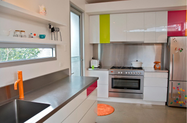 Countertop tiles - การออกแบบดั้งเดิมของพื้นผิวการทำงาน ตัวเลือก 195+ (ภาพถ่าย) สำหรับห้องครัวและห้องน้ำ