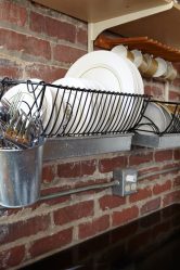 O secador de cozinha para ware em um caso (115 + fotos) - construído em, angular, de um aço inoxidável. Qual você escolhe?