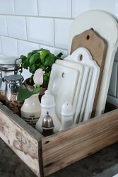 O secador de cozinha para ware em um caso (115 + fotos) - construído em, angular, de um aço inoxidável. Qual você escolhe?