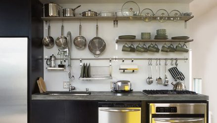 O secador de cozinha para ware em um caso (115 + fotos) - construído em, angular, de um aço inoxidável. Qual você escolhe?