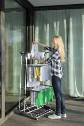 85+ Fotos de ferramentas para secar roupas na sacada faça você mesmo: Cabide, Lianas, Cordas. Qual opção escolher?