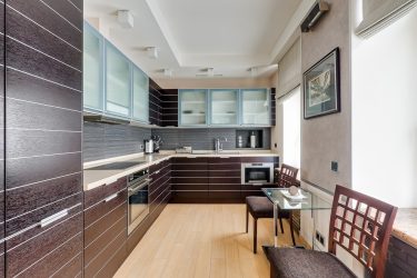 Wenge no interior: 160+ (foto) combinações de cores com mobiliário (design da sala de estar, quarto, corredor)
