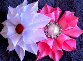 Como fazer uma flor a partir de uma fita Fazer as suas próprias mãos (mais de 90 fotos): Aulas Master simples para criar um Bud bonito