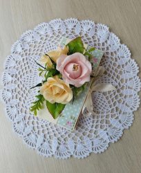 Como fazer flores de papel ondulado com suas próprias mãos? 125 Fotos e 5 workshops simples