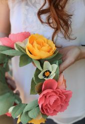 Como fazer flores de papel ondulado com suas próprias mãos? 125 Fotos e 5 workshops simples