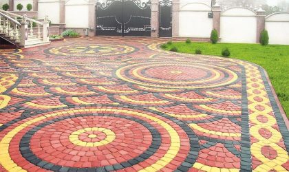Passarelas no país de telhas de pavimentação - Design de um belo pátio (120+ fotos)