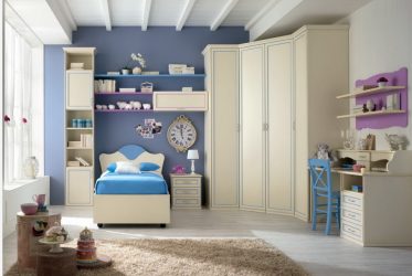 Guarda-roupa de canto moderno no quarto: de pequeno a grande porte. Qual poderia ser o seu conteúdo?