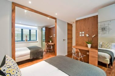 Guarda-roupa de canto moderno no quarto: de pequeno a grande porte. Qual poderia ser o seu conteúdo?