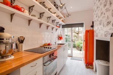Como fazer uma cozinha estreita e longa: nuances e truques para um pequeno interior (mais de 175 fotos)