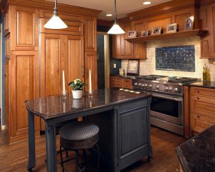Como fazer uma cozinha estreita e longa: nuances e truques para um pequeno interior (mais de 175 fotos)