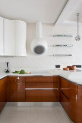 Como fazer uma cozinha estreita e longa: nuances e truques para um pequeno interior (mais de 175 fotos)