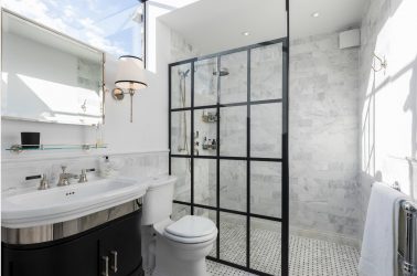 Design de banheiro com e sem pia: Escolhendo móveis (mais de 165 fotos). O que é preferido?