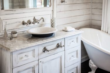 Design de casa de banho em estilo provençal - romance suave para corpo e alma (mais de 205 fotografias)