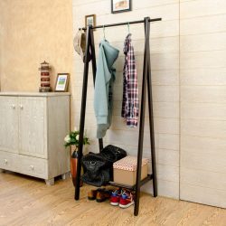 Wall Hanger faça você mesmo no corredor: com uma caixa de sapatos, com uma prateleira, com ganchos. Esqueça a falta de espaço!