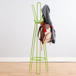 Wall Hanger faça você mesmo no corredor: com uma caixa de sapatos, com uma prateleira, com ganchos. Esqueça a falta de espaço!
