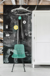 Wall Hanger faça você mesmo no corredor: com uma caixa de sapatos, com uma prateleira, com ganchos. Esqueça a falta de espaço!