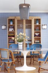 Cor do céu e do mar: 215+ Foto Design exclusivo. A escolha de combinações de azul no interior