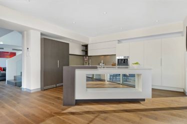 Design por trás do espelho - pequenos e grandes espelhos no interior do apartamento (290+ fotos)