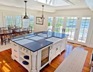 Elegância discreta do estilo americano: Escolhendo um design para um apartamento (sala de estar, quarto, cozinha)