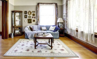 Elegância discreta do estilo americano: Escolhendo um design para um apartamento (sala de estar, quarto, cozinha)