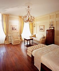 Principais toques do interior do apartamento no estilo Inglês: Adaptar para si mesmo (sala de estar, quarto, cozinha, banheiro)