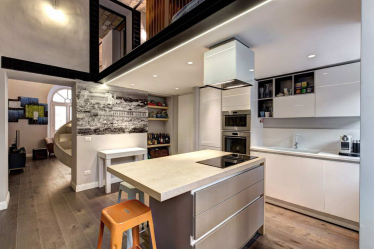 Entresol: 155+ Fotos em interiores modernos de apartamentos. Escolhendo opções para o corredor, cozinha, acima da porta