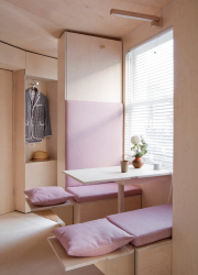 Entresol: 155+ Fotos em interiores modernos de apartamentos. Escolhendo opções para o corredor, cozinha, acima da porta
