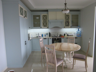 Entresol: 155+ Fotos em interiores modernos de apartamentos. Escolhendo opções para o corredor, cozinha, acima da porta
