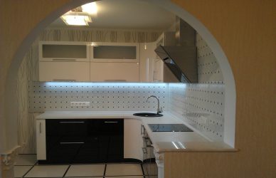 Arco para a cozinha em vez da porta: 115+ (Foto) Design entre salas