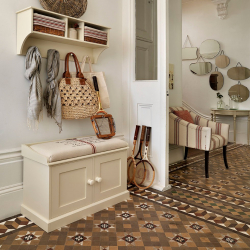 Os tipos mais práticos de banquetas para o corredor: com prateleiras, assento e cabide! 215+ (Photo) Exemplos de design