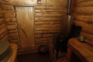 Terminar o banho dentro com as próprias mãos (mais de 200 fotos). Nós decoramos belos interiores