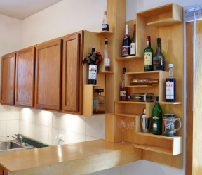 Bar para garrafas no interior do apartamento ou casa - Como melhor fazer? 120+ (foto) de uma árvore, andar, angular