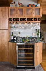 Bar para garrafas no interior do apartamento ou casa - Como melhor fazer? 120+ (foto) de uma árvore, andar, angular