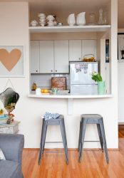 วิธีการจัดให้บาร์ในห้องครัว? 215+ (Photo) การออกแบบที่ทันสมัยสำหรับบ้านหรืออพาร์ตเมนต์